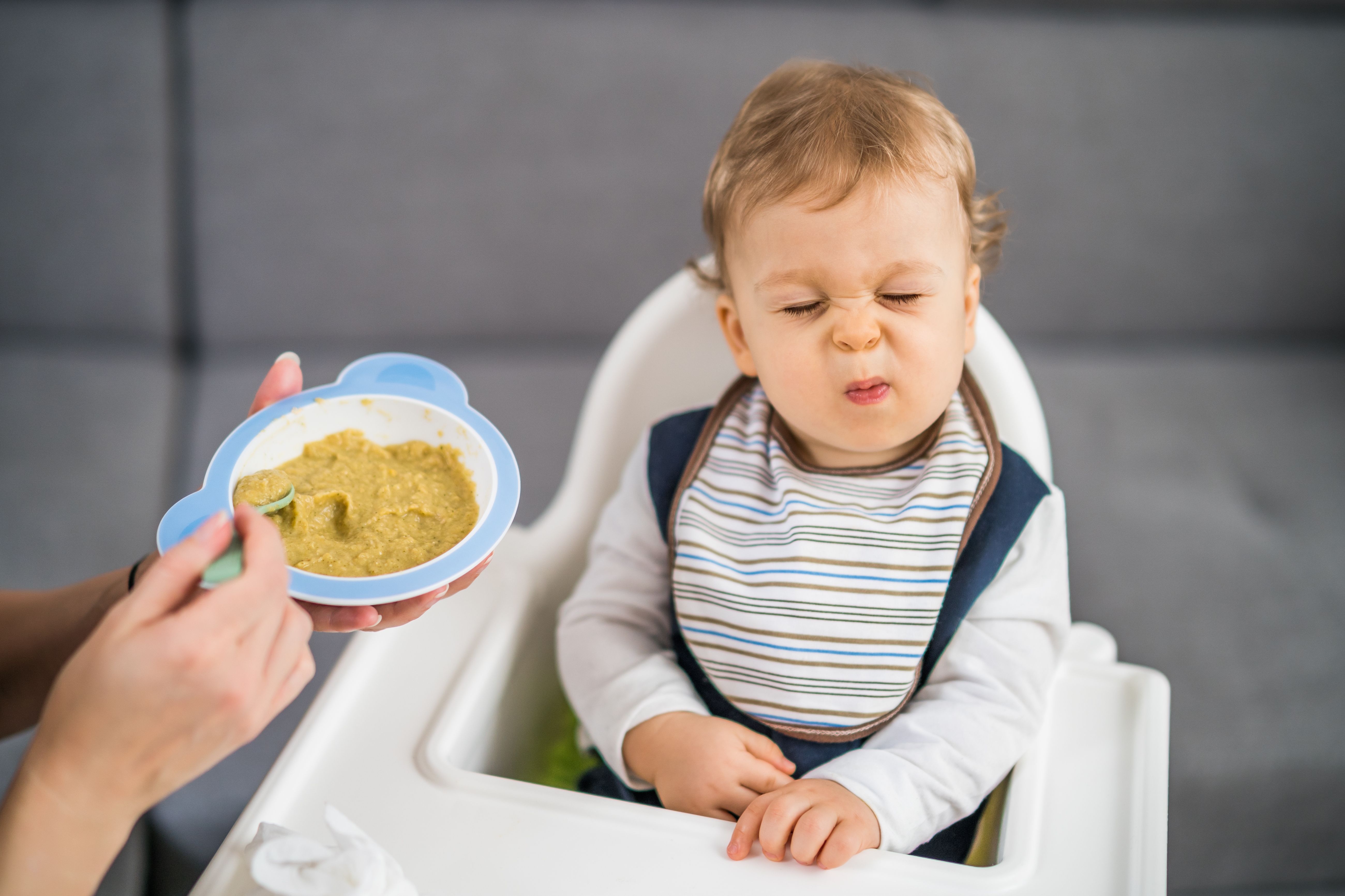 neonato non mangia la pappa