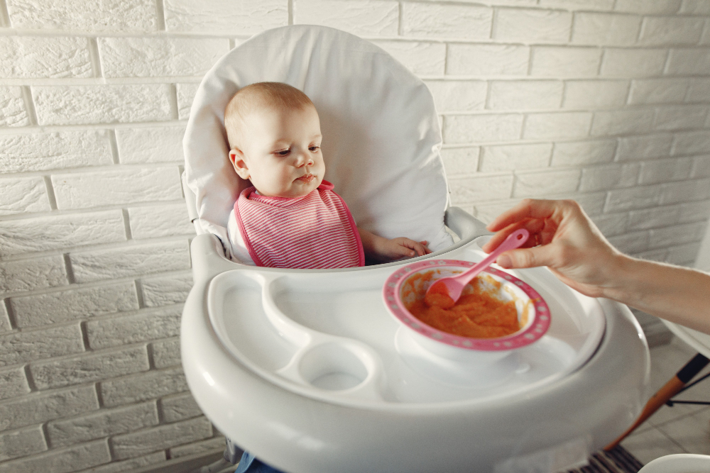 neonata non mangia la pappa